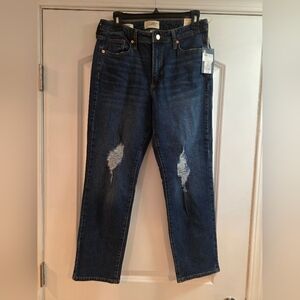 Universal Thread Women's Blue Distressed Relaxed Jeans